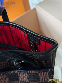 Neverfull PM