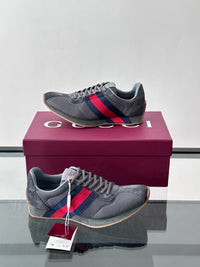 Tempo Sneakers