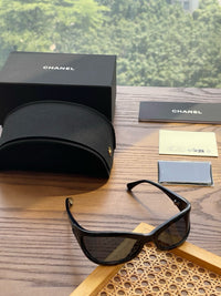 CH73761 Shield Sunglasses