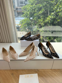 Adiorable Pumps