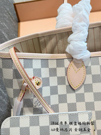 Neverfull MM Tote Bag