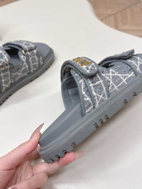 Dioract Sandals