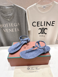 Mindil Suede Sandals