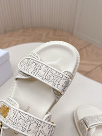 Dioract Sandals