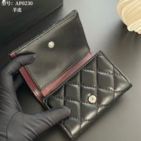 Small Flap Wallet