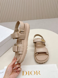 Dioract Sandals