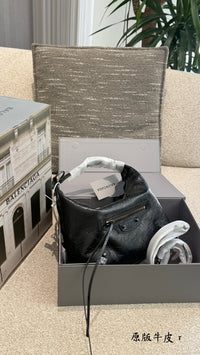 Le City Hobo Bag