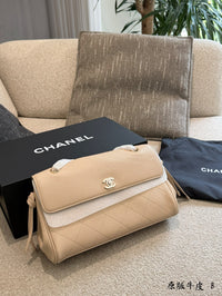 26S Maxi flap Bag