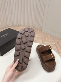 Platform Flat Sandals