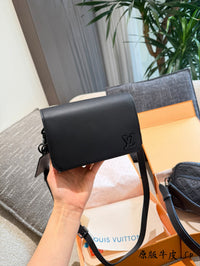 Fastline Wearable Wallet Bag