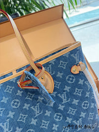 Neverfull MM Tote Bag