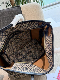 T Monogram Small Zip Tote