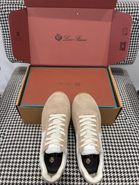 Fast Walk Sneakers