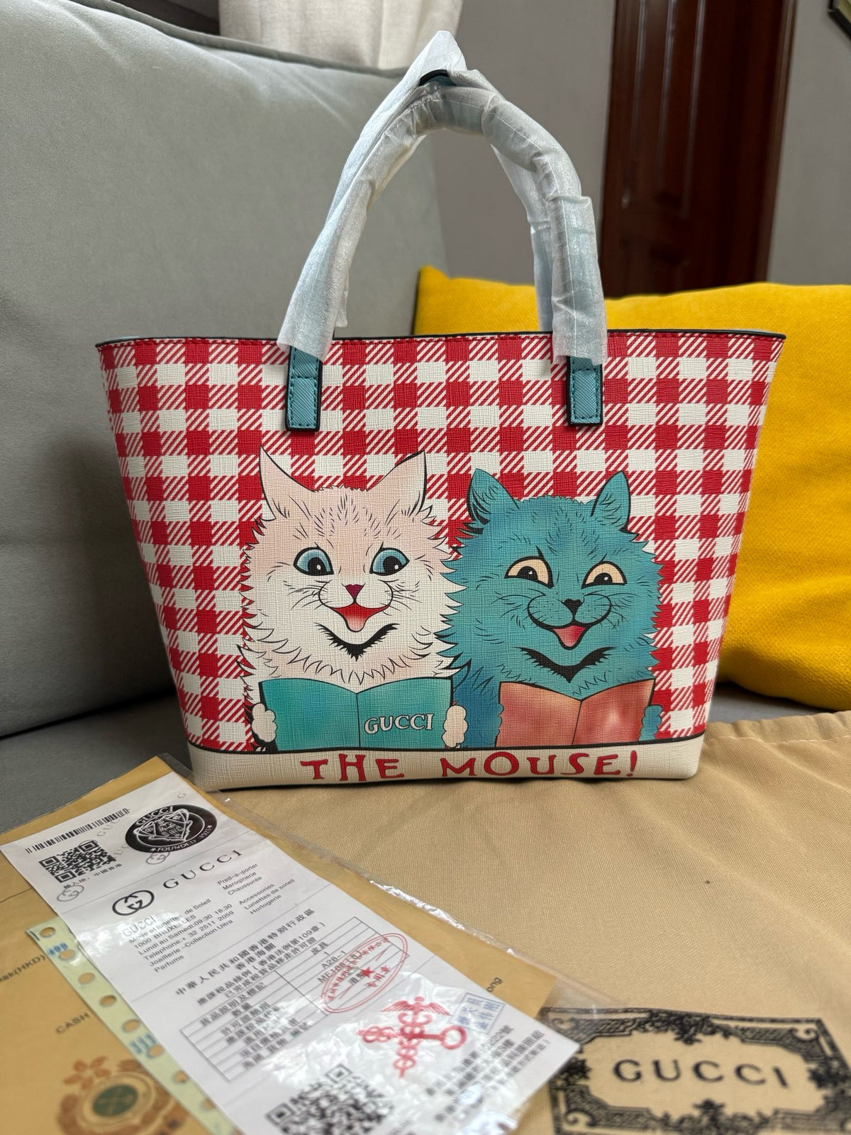 Supreme Tote