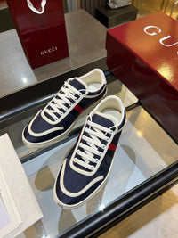 Stretch Low Top Trainers