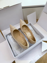 Adiorable Pumps
