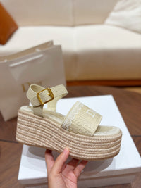 Dentelle Wedge Sandals