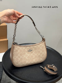 Teri Shoulder Bag