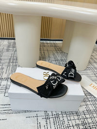 J'Adior Slides
