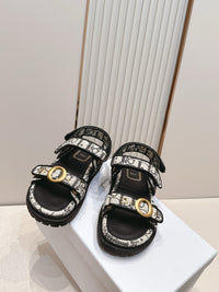 Dioract Sandals