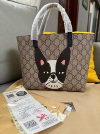 Supreme Tote