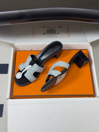 Oasis Sandals
