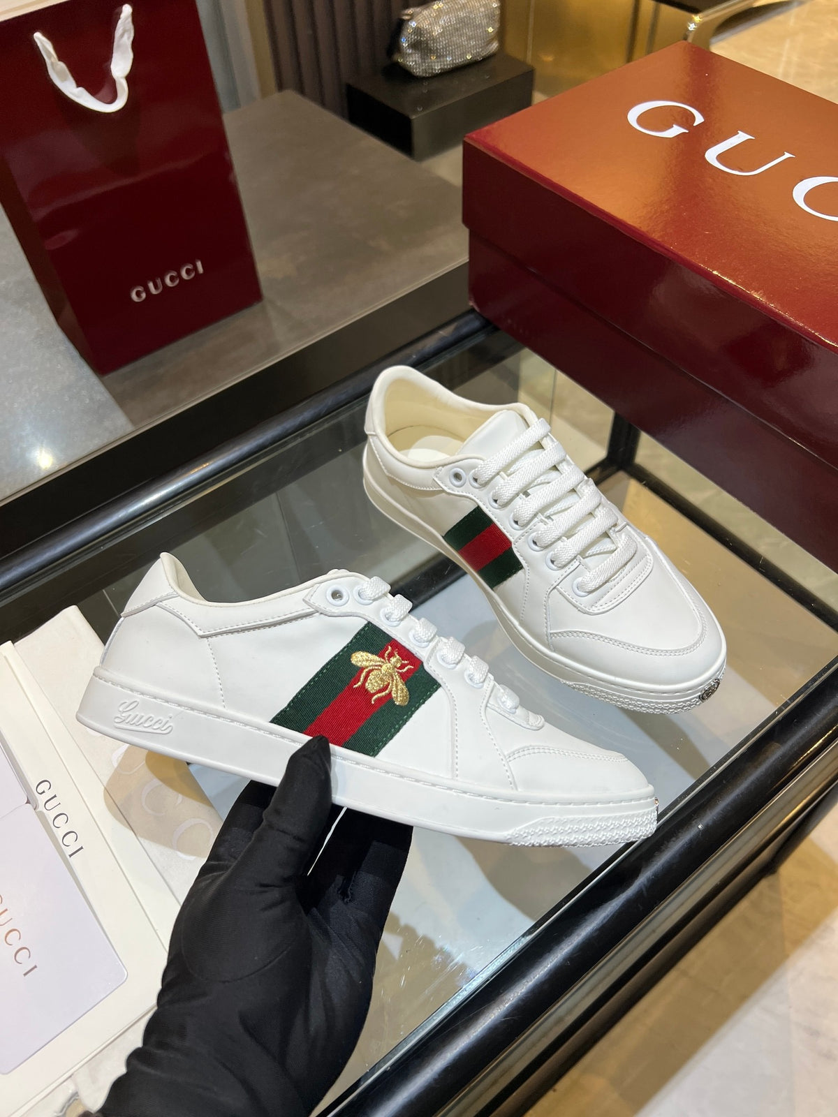 Stretch Low Top Trainers