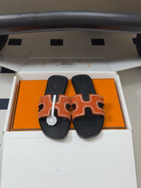 Oasis Sandal