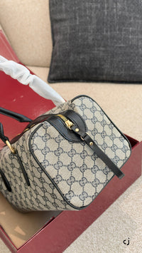 Starlet Boston Bag