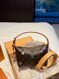 Pochette Hills Pouch