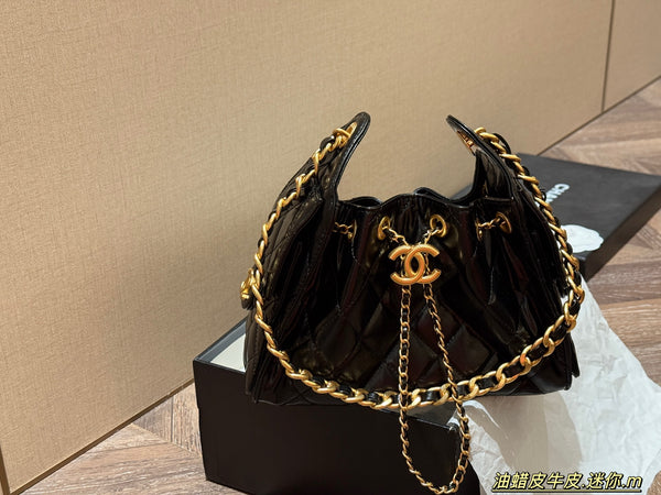 25 Hobo Bag