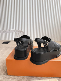 Maya Flatform Sandals