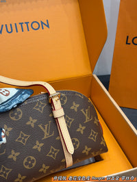 Squire East West Bag