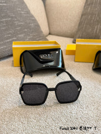 3041 Square Sunglasses