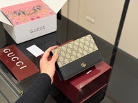 Marmont Bi-color Wallet On Chain