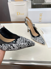26S Slingback Pumps