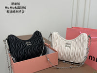 Matelassé Shoulder Bag