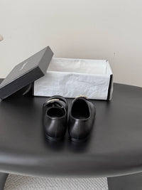26B Mary Jane Ballet Flats