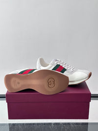 Tempo Sneakers