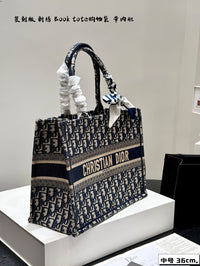 Book Tote Oblique Embroidery