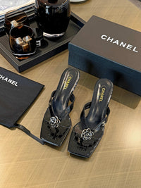 Camellia Thong Mules