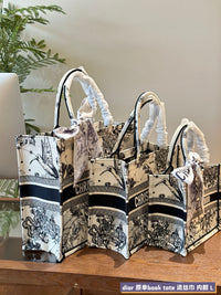 Book Tote