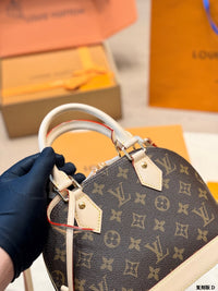 Alma BB Bag