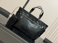 Paris-Biarritz Tote Bag