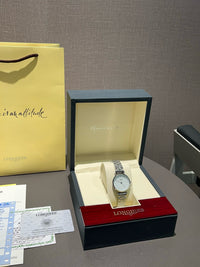 La Grande Classique Ladies Watch