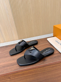 Mare Flat Thong Sandals