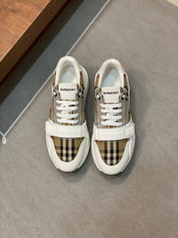 Vintage Check Runner Sneakers