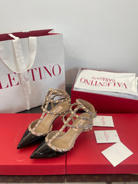 Garavani Rockstud Patent Leather Pumps 6.5cm