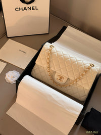 Classic Flap Bag Lambskin