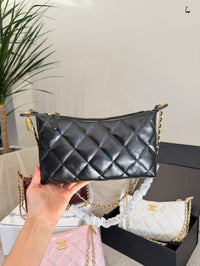 Hobo Shoulder Bag